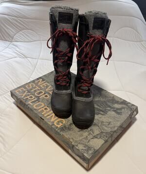 The North Face Women's Shellista IV Tall Winter Snow Boots Black/Grey Size 9